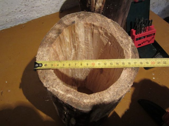 Як зробити шпаківню з підручних матеріалів